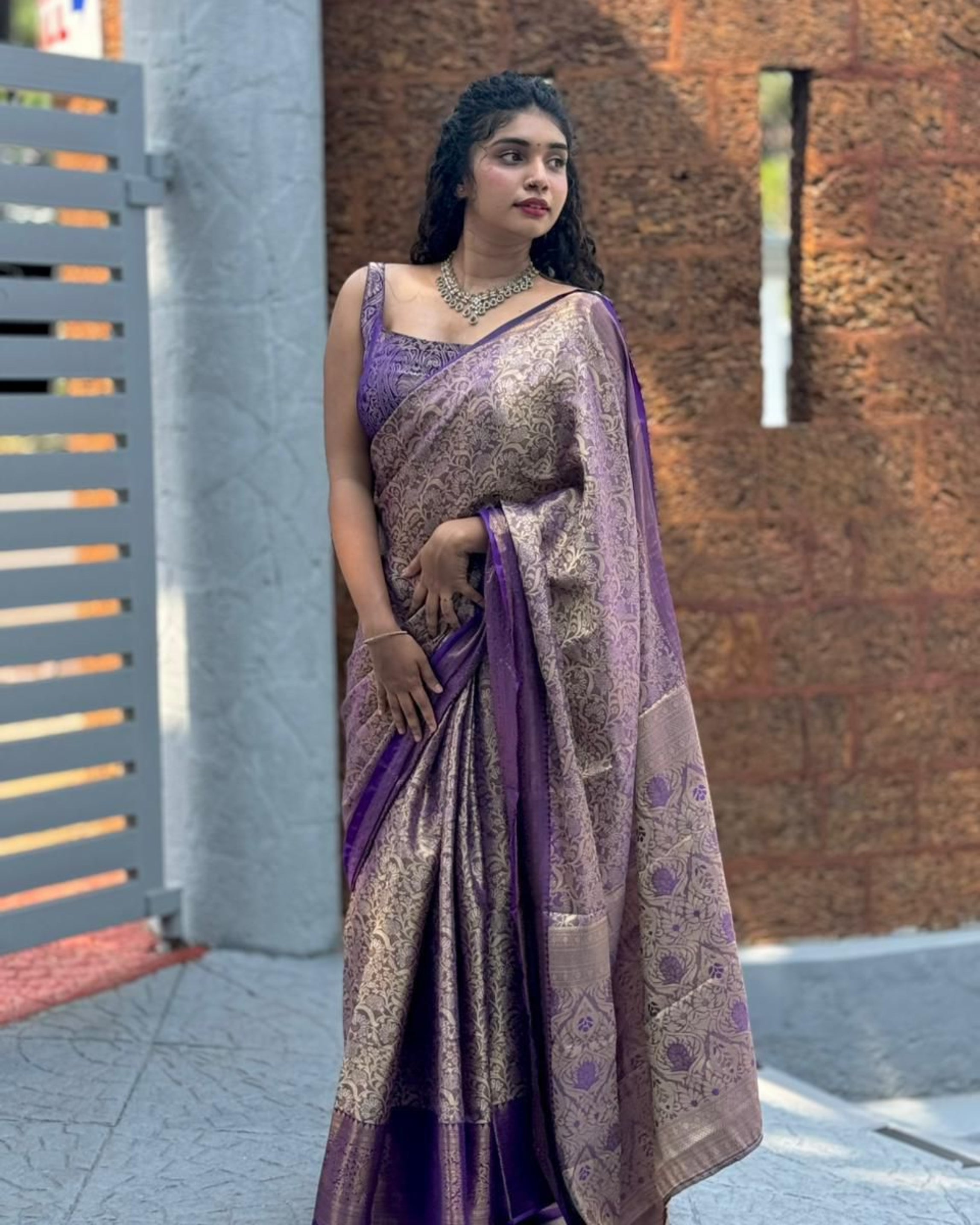20 Gram Gold Saree - Blue