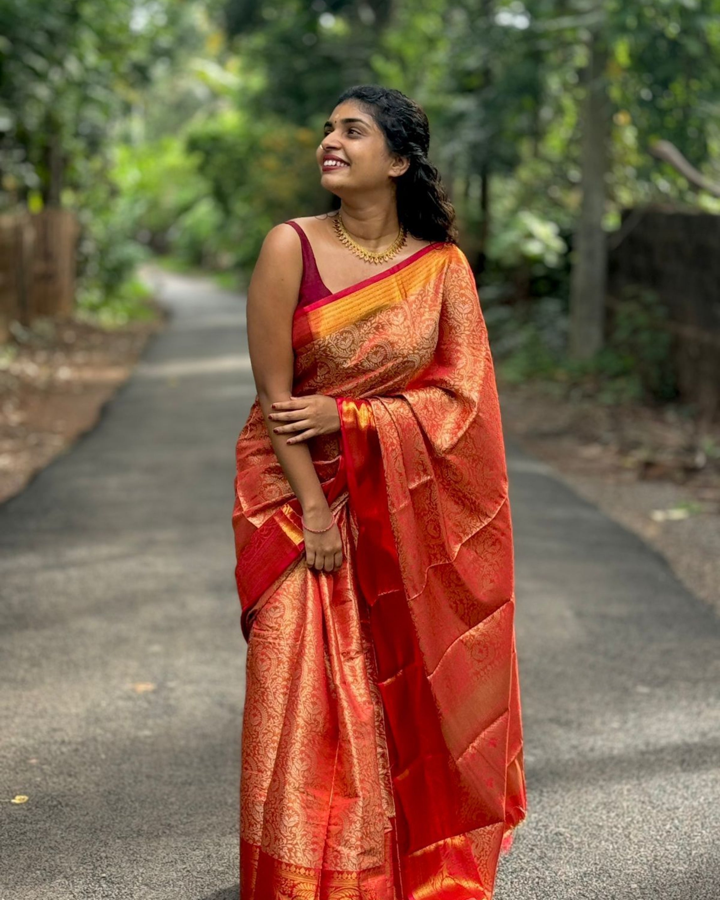 20 Gram Gold Saree - Orange with Red