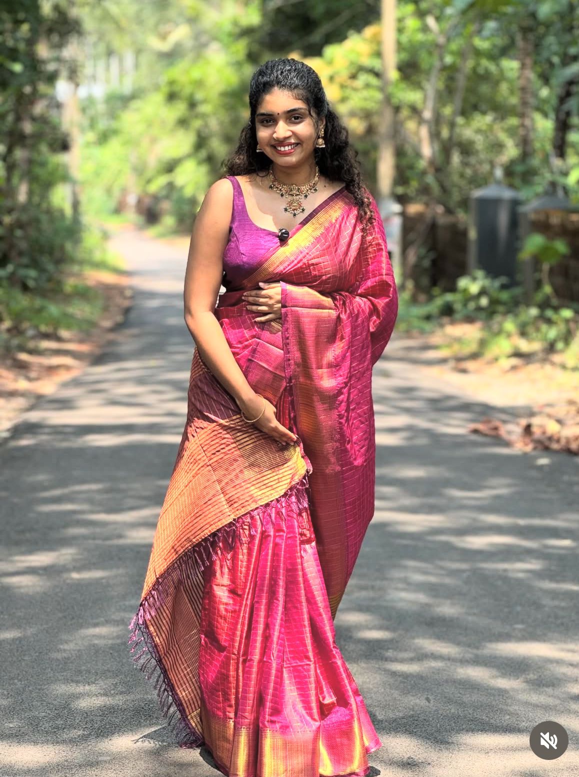Royal Grid silk - Majenta Pink